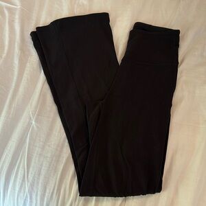 Lululemon black flare bell-bottom leggings size 4